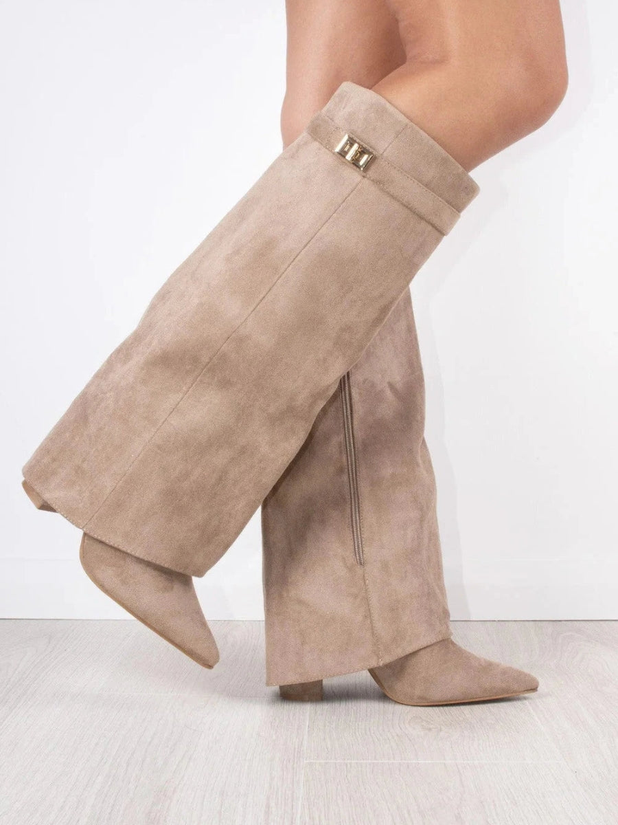 Noi Laarzen Suède | Comfortabele & Trendy Boots met Gouden Details voor Elke Gelegenheid