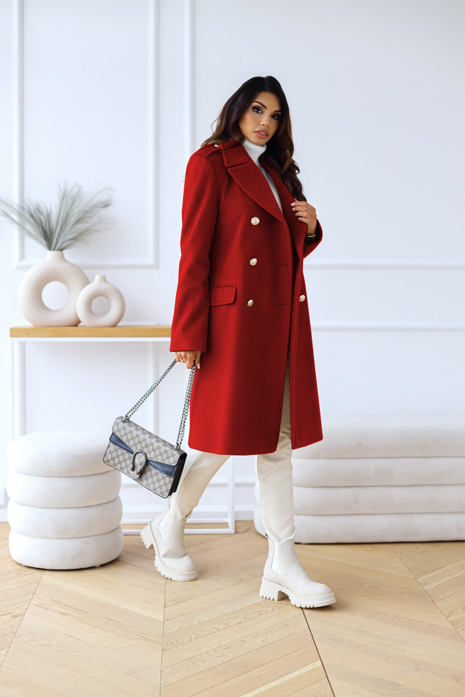 Valeria Jas | Elegante Getailleerde Double-Breasted Half Lange Jas