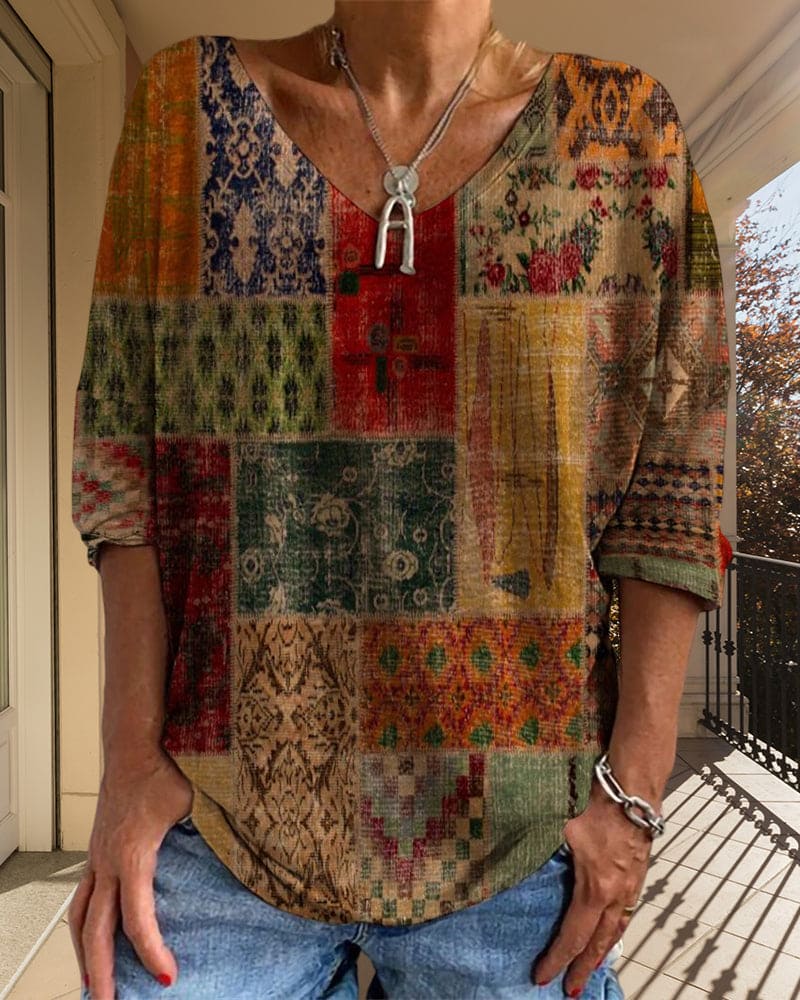 Adrie Top | Vintage Geometrische Top met V-hals en Losse Pasvorm