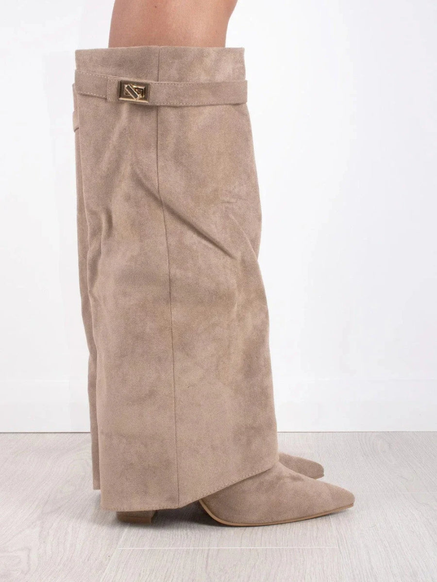 Noi Laarzen Suède | Comfortabele & Trendy Boots met Gouden Details voor Elke Gelegenheid