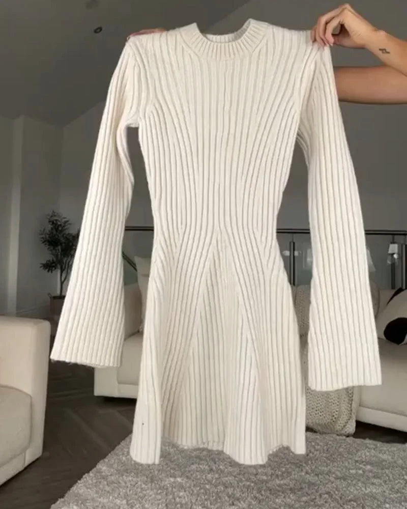 Ainsley Jurk | Vintage Gebreide Jurk met Lange Mouwen en Tijdloze Elegantie