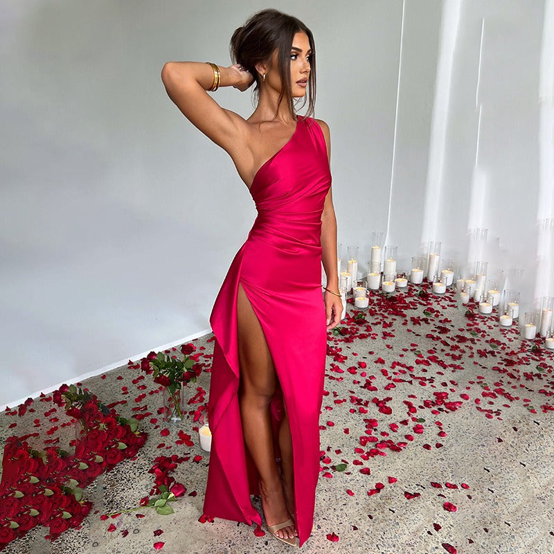 Abigail Dress | Eén-Schouder Maxi-jurk met Flatterend Silhouet en Comfortabele Pasvorm