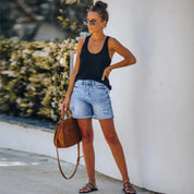 Michelle Shorts | Hoge Taille Denim Shorts met Omgerolde Zoom en Relaxte Fit