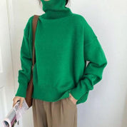 Brienne Coltrui | Zachte Herfsttrui met Hoge Col en Klassiek Design