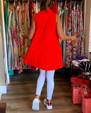 Lucia Blouse | Mouwloze Zomerblouse met V-Hals, Losse Pasvorm en Plooiachterkant