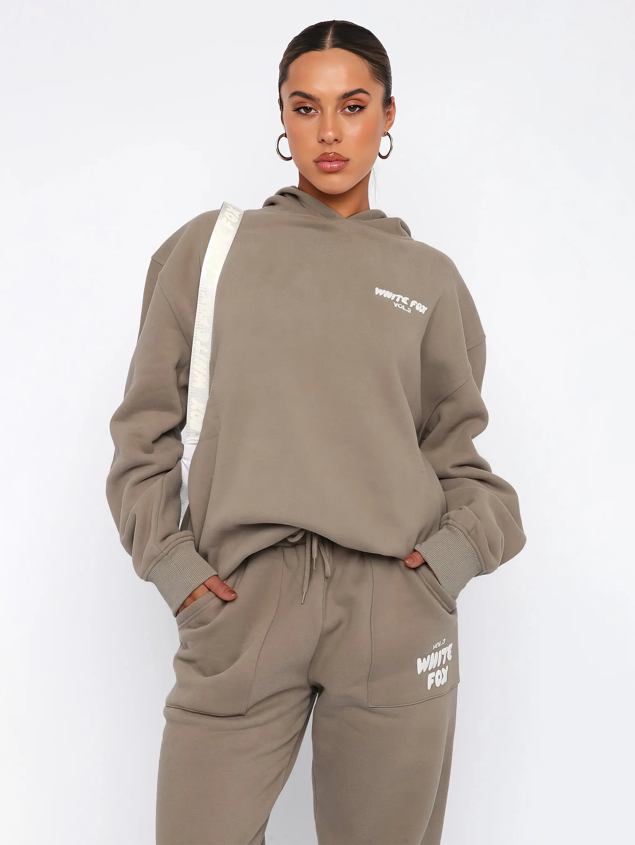 Naomi Oversized dames trainingspak voor winter – comfortabele loungewear set