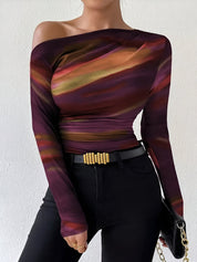 Billie T-Shirt | Gebreid T-Shirt met Asymmetrische Schouderkraag en Gemarmerd Ontwerp