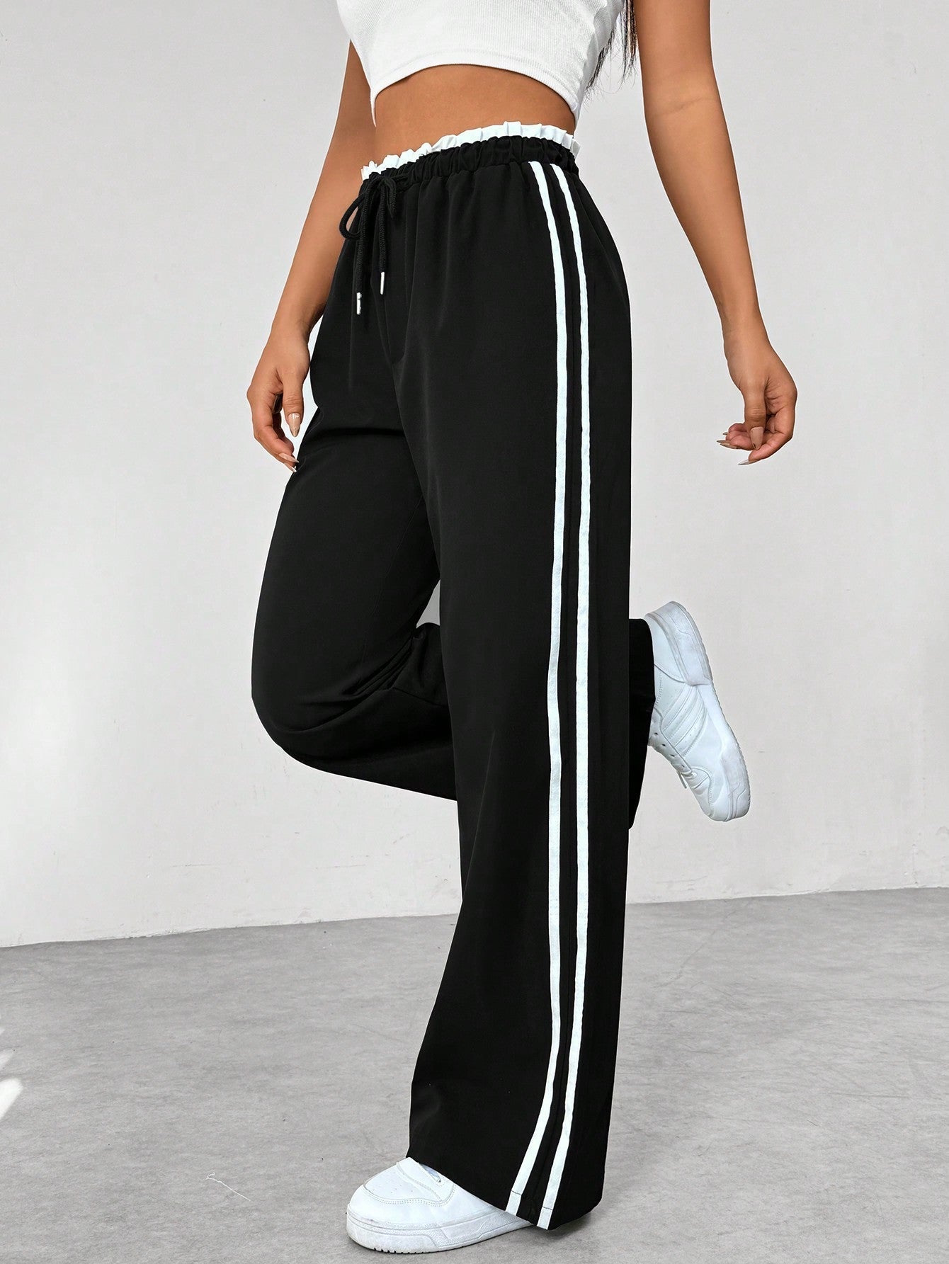 Rafaela Trend Sportieve Wide-Leg Broek – Comfortabele Streetwear Broek met Strepen