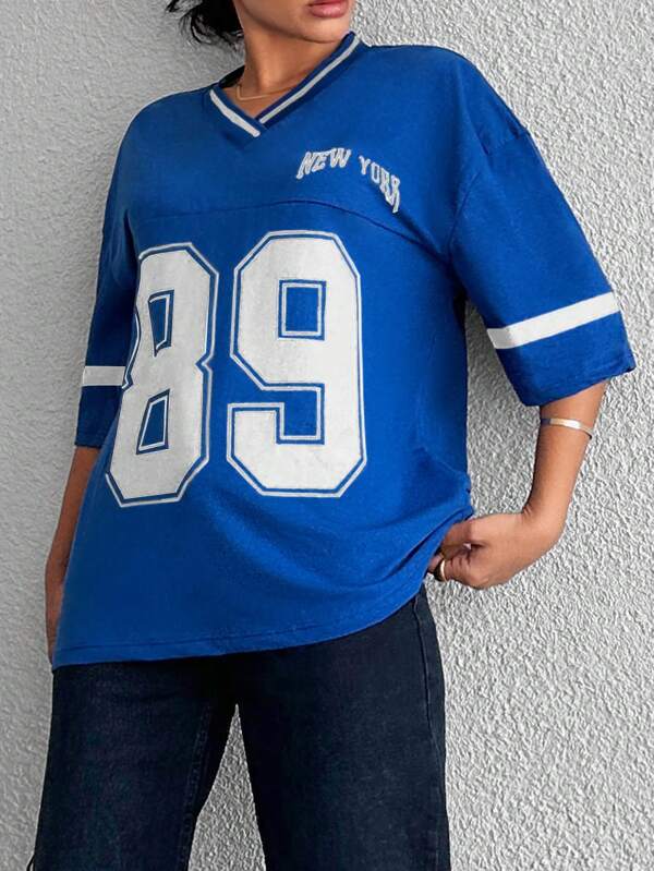 Raffaella Shirt | Oversized Varsity Shirt met ‘89’-Print en Sportieve V-Hals