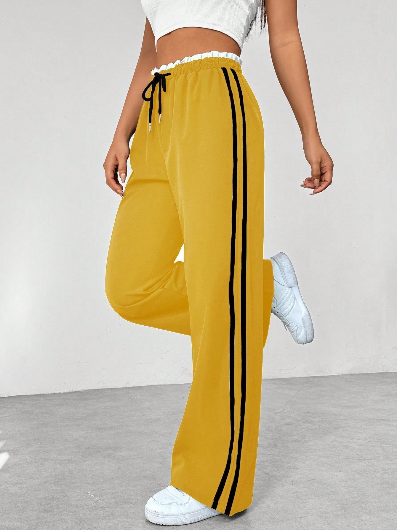 Rafaela Trend Sportieve Wide-Leg Broek – Comfortabele Streetwear Broek met Strepen