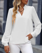 Elena Blouse | Effen Chiffon Damesblouse met V-Hals en Mesh Details