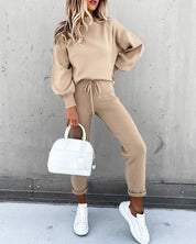 Giulia Set | Premium Trainingspak met Hoge Kraag en Elastische Taille