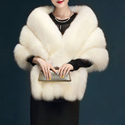 Ariana Faux Fur Cape | Elegant Dames Cape van Zacht Imitatiebont voor Feestelijke Gelegenheden