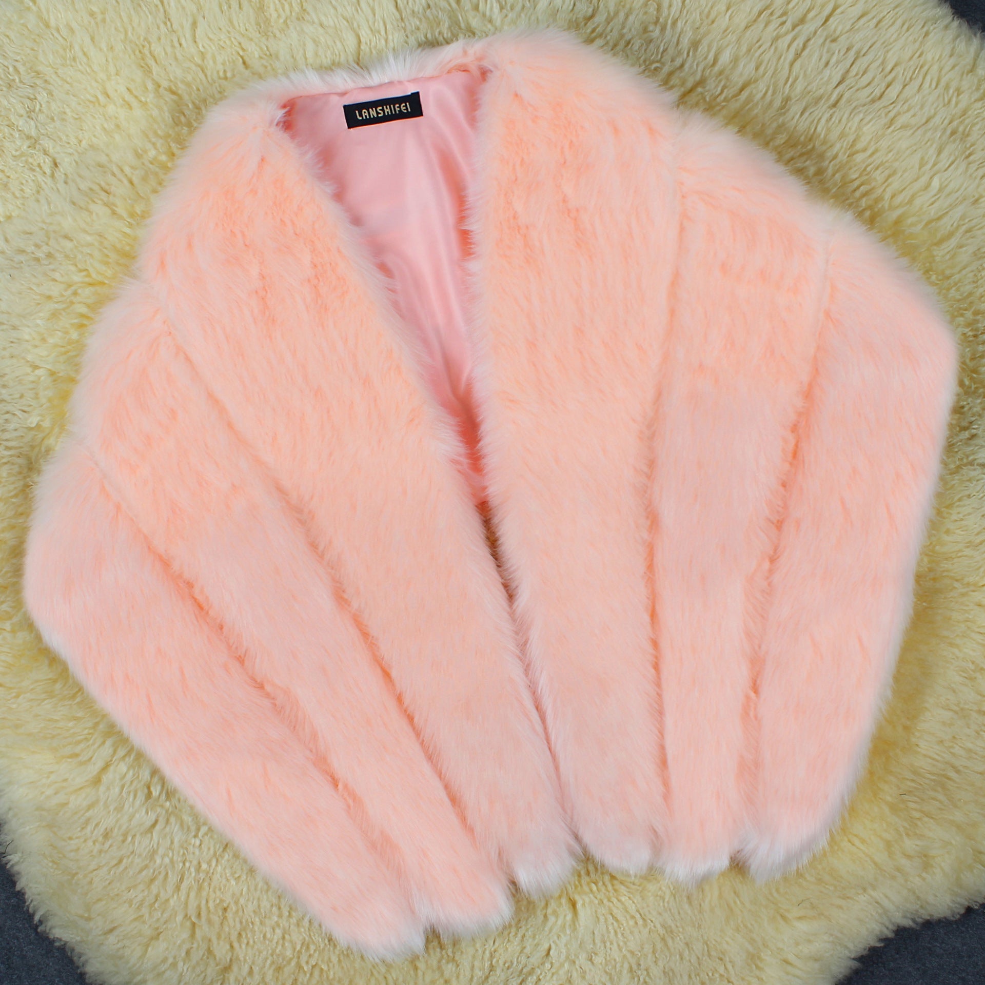 Ariana Faux Fur Cape | Elegant Dames Cape van Zacht Imitatiebont voor Feestelijke Gelegenheden