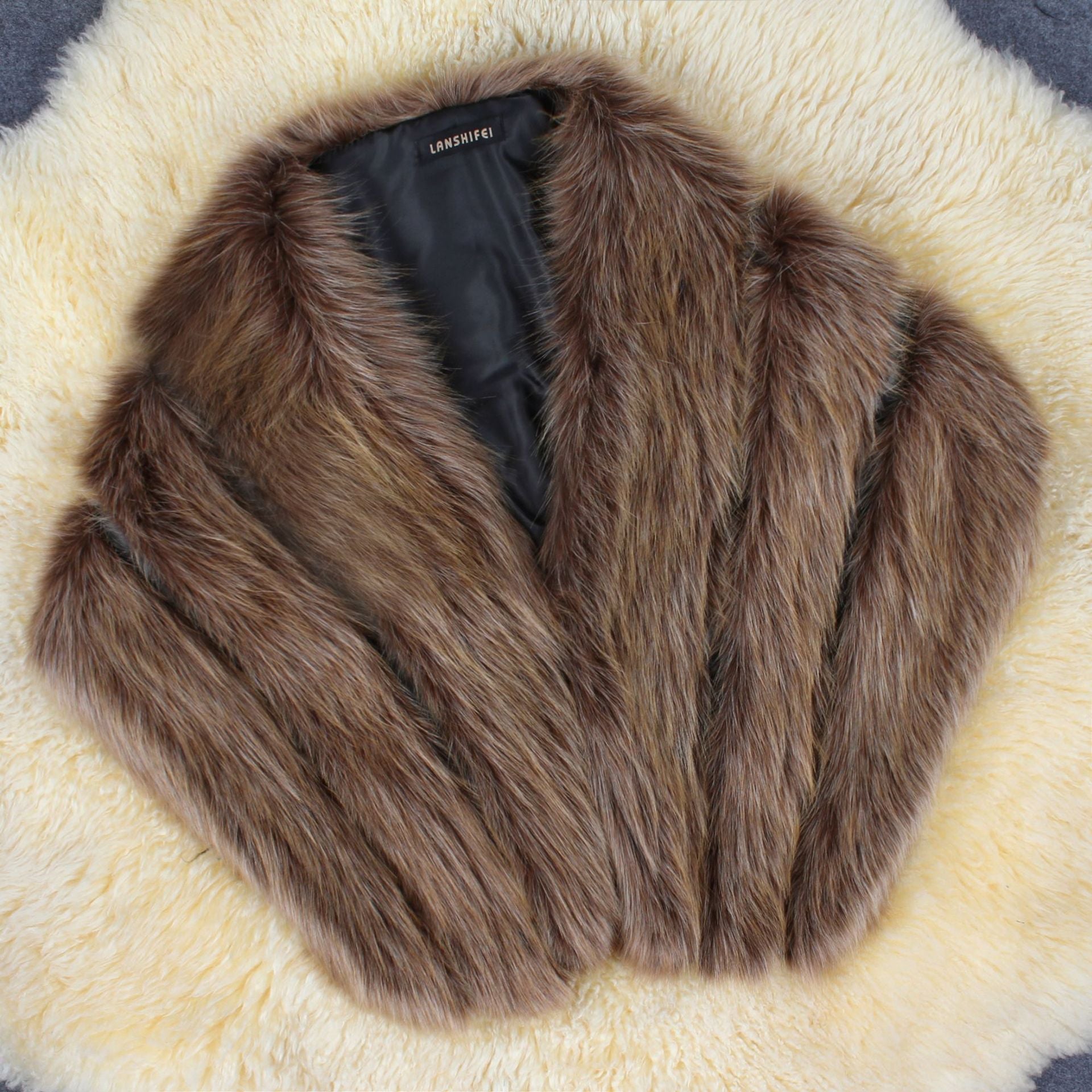 Ariana Faux Fur Cape | Elegant Dames Cape van Zacht Imitatiebont voor Feestelijke Gelegenheden