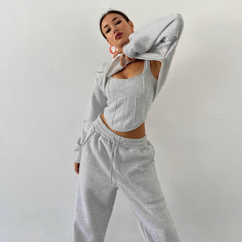 Aria Set | Fleece Loungewear Set met Cropped Hoodie, Corset Vest & Joggers