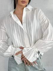 Benja Overhemd | Dames overhemd met geborduurde kraag en elegante knoopsluiting