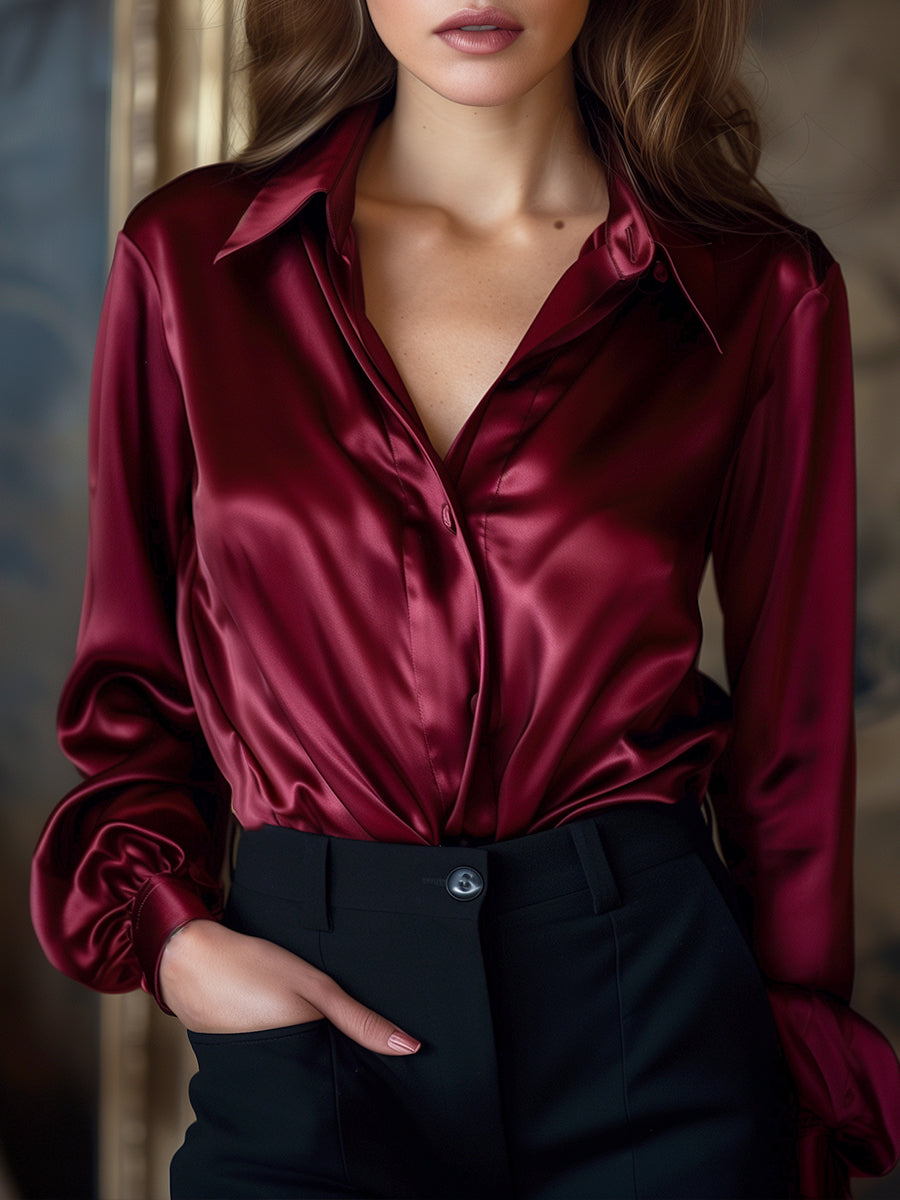 Giulietta Zwarte satijnen dames blouse – elegante blouse met lange mouwen en luxueuze glans