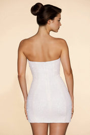 Aurelia Mesh mini jurk dames – luxe beaded bodycon dress met bandeau cowl hals