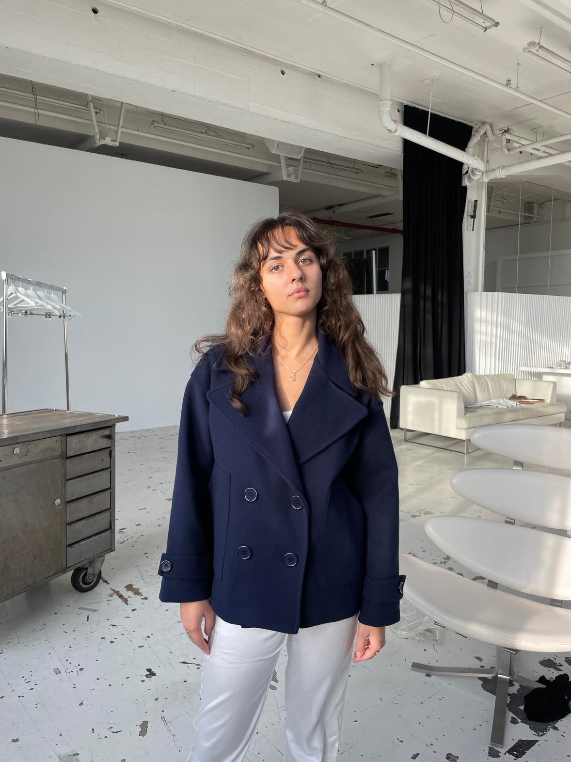 Aranka Jacket | Kort Damesjasje met Brede Revers en Dubbele Knoopsluiting