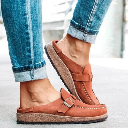 Andrea™ Elegante Suède Slippers | Luxe Comfort en Minimalistische Stijl voor Binnen & Buiten