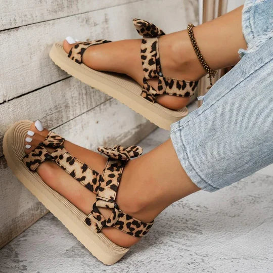 Arya Sandalen | Leopardprint Sandalen met Zachte Zool en Modieuze Uitstraling