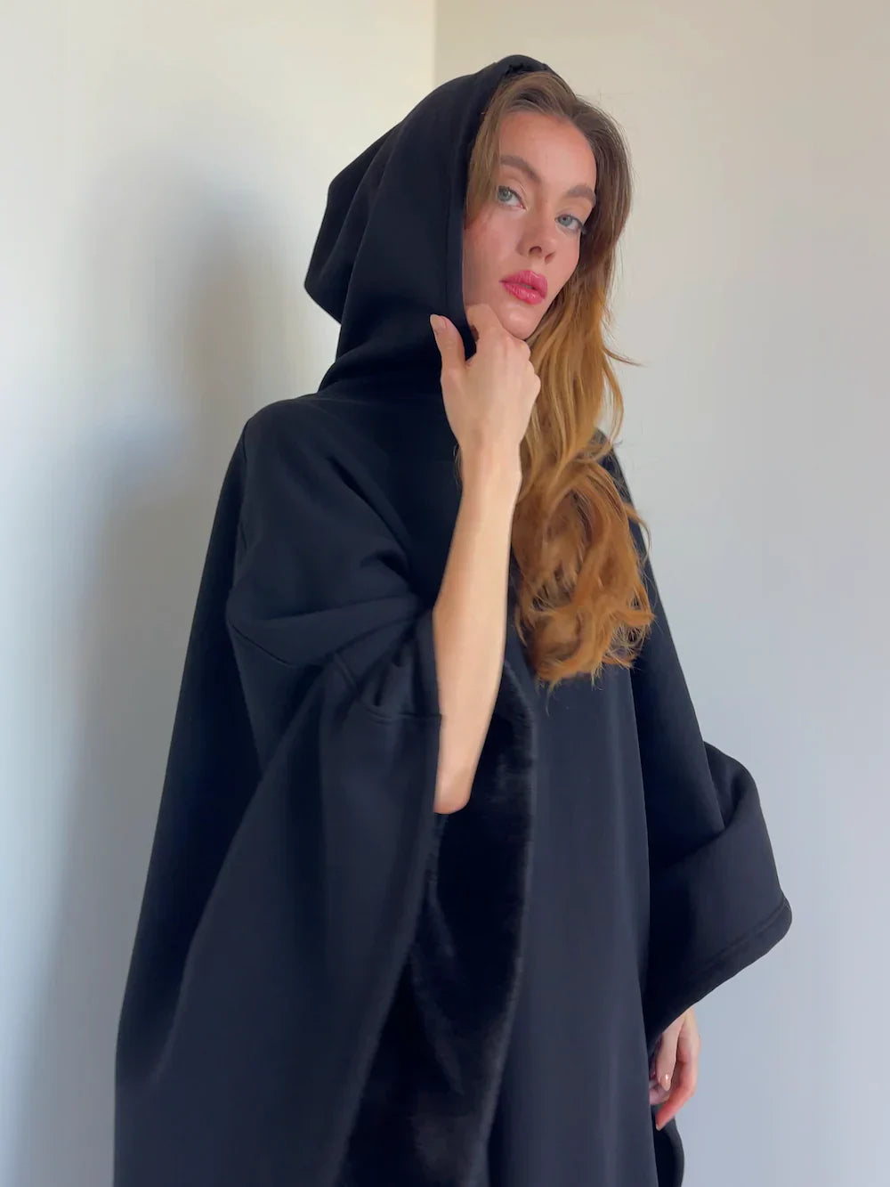 Eden Hoodie Blanket | Oversized Dames Hoodie met Zijdezachte Voering voor Ultiem Comfort