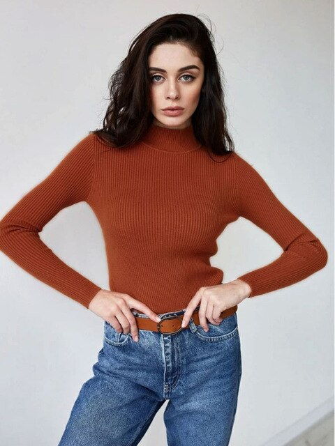 Elenya Coltrui | Ribbed Turtleneck met Zachte Stretch en Flatterende Pasvorm