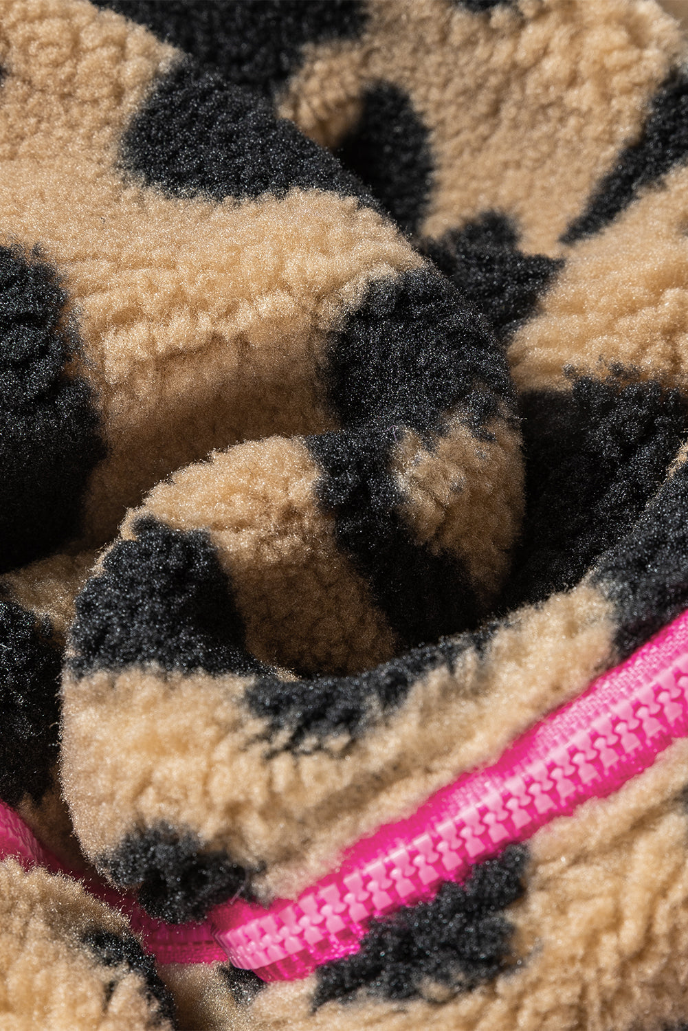 Patchwork Fleecejas met Luipaardprint | Comfort en Stijl in Eén