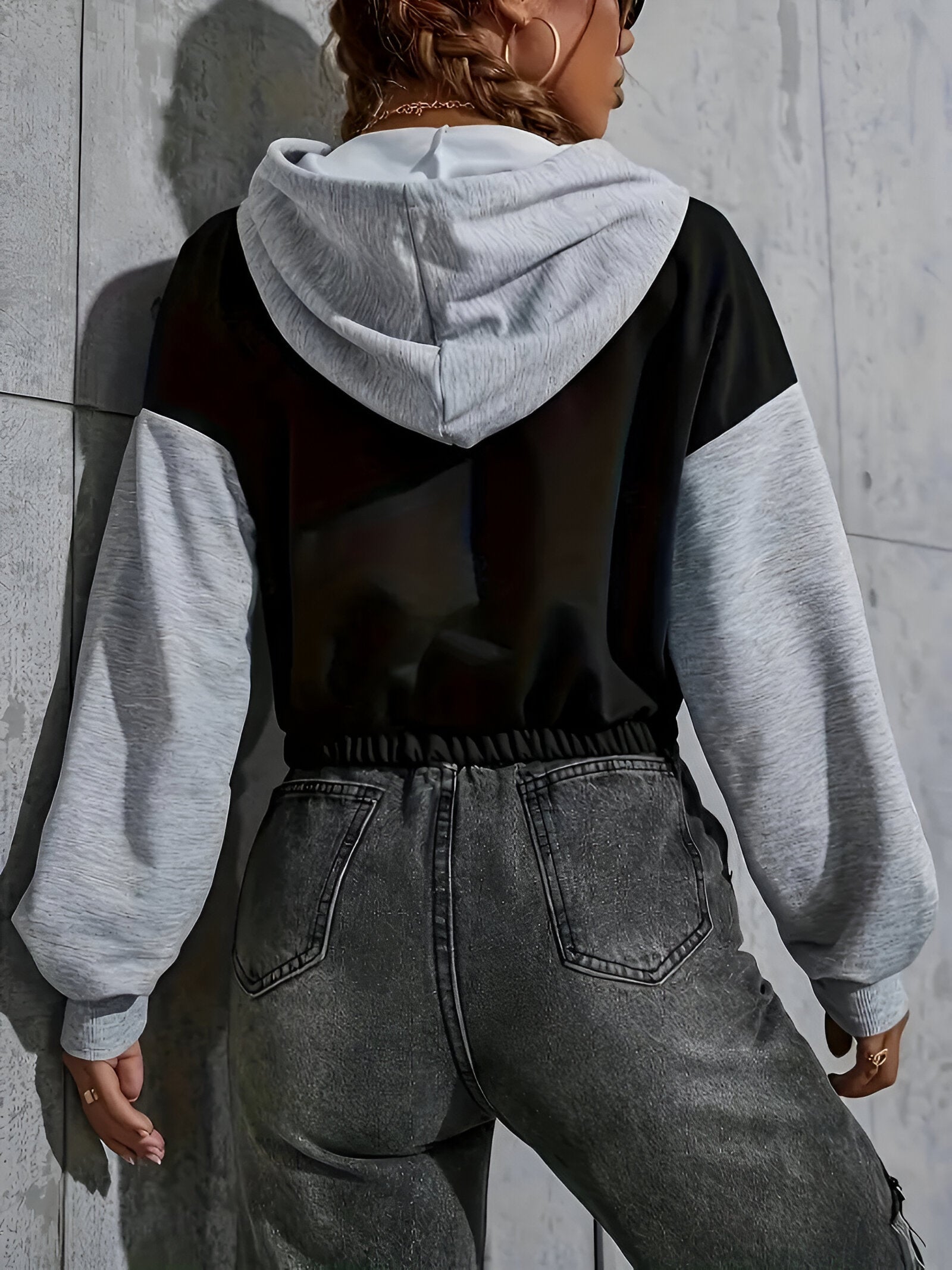 Bianca Cropped Hoodie | Dames Hoodie met Contrasterende Kleuren en Lichtgewicht Design