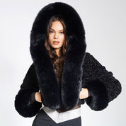 Aurora Jas | Dames cropped faux fur jas met luxe uitstraling en moderne pasvorm