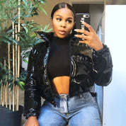Awiti Cropped Pufferjas | Glanzende PU-Leren Winterjas met Edgy Look