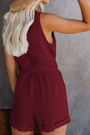 Rosa Jumpsuit | Korte Jumpsuit met V-Hals, Taille Riem en Stretch voor Zomercomfort