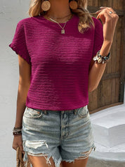 Chiara t-shirt | Losvallende Zomershirt met Ronde Hals en Korte Mouwen