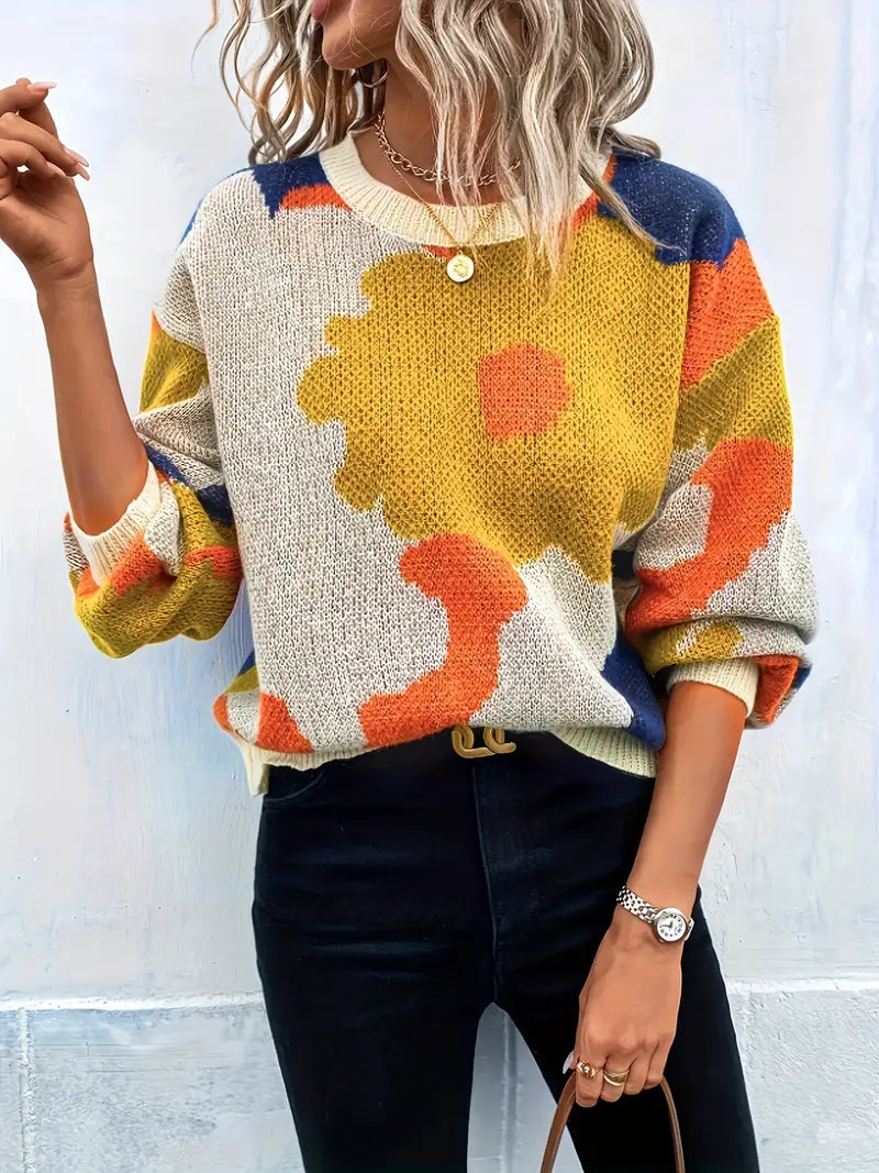 Arabella Trui | Gebreide Damestrui met Abstract Bloemenontwerp en Artistieke Flair
