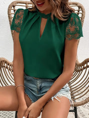 Anneliese™ Blouse | Elegante Kantblouse met Fijne Details en Tijdloos Design