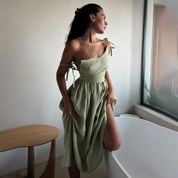 Amara Jurk | Zomerse Midi-jurk met Tie-Shoulder Bandjes en Volumineuze Rok