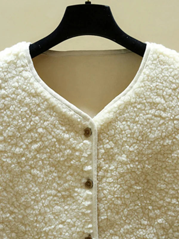 Nora Vest | Elegant Mouwloos Lamswollen Vest met Knoopsluiting