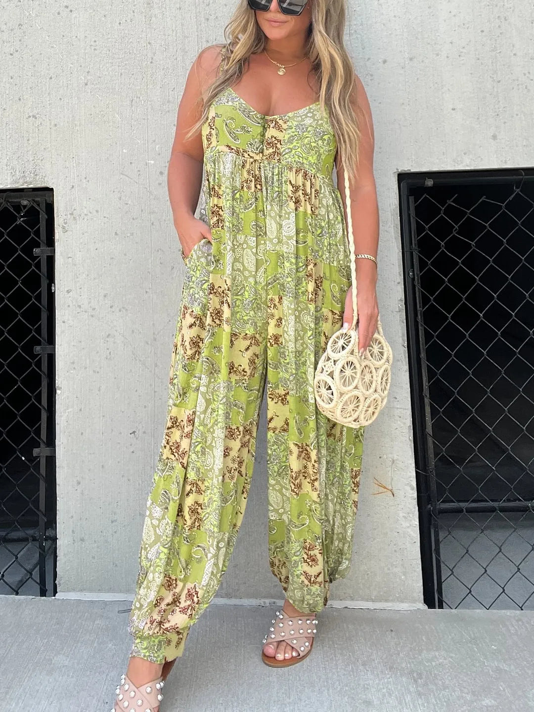 Giulia Jumpsuit | Zomerse Jumpsuit met Ademend Design en Verfijnde Details