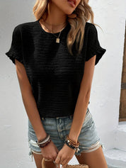 Chiara t-shirt | Losvallende Zomershirt met Ronde Hals en Korte Mouwen