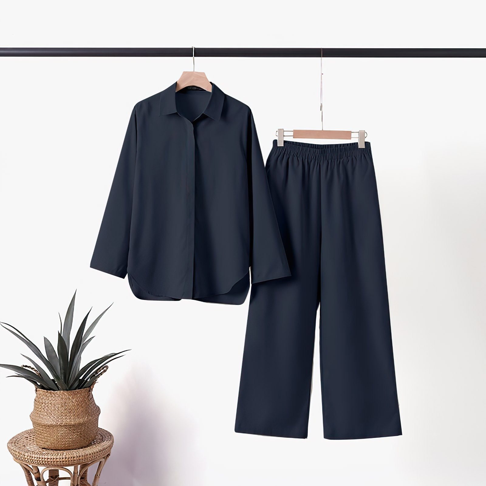Aerielle Set | Comfortabele Damesset met Losvallende Broek en Overhemd van Luchtige Stof