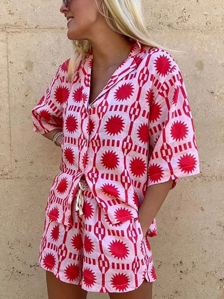 Alona | Tweedelige Zomerset Dames Top en Shorts met Print - Luchtig, Vrolijk en Strandklaar - Roze