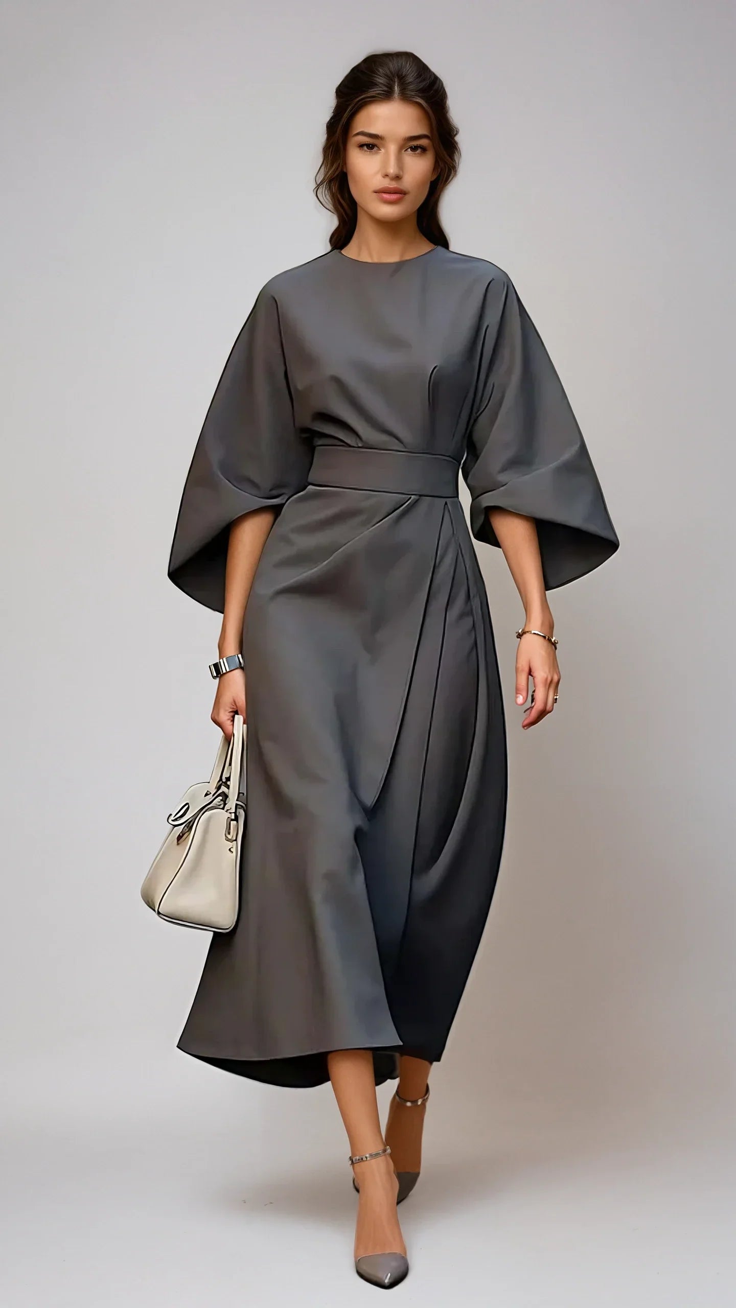 Lucia Bellanova | Elegante Damesjurk met Lantaarnmouwen en Ceintuur