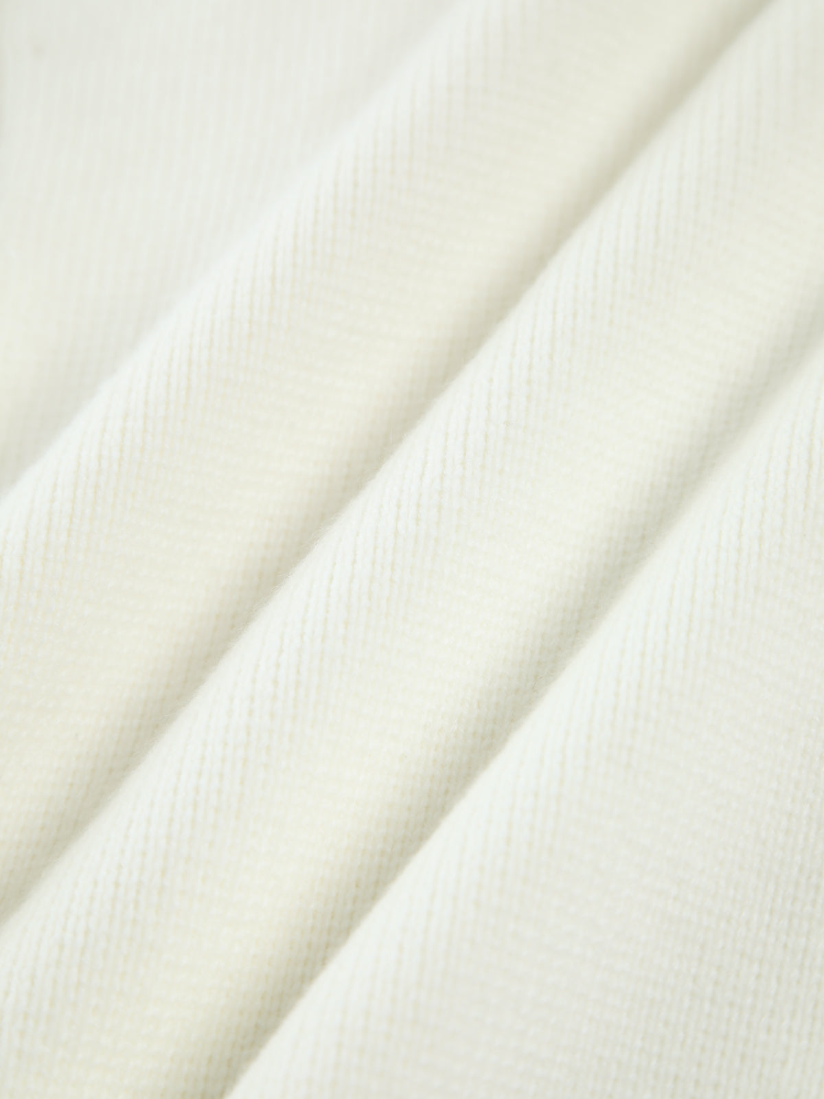 Parel Detail Vest Dames met Gerafelde Zoom | Gebreid Openvallend Vest – Giulia Bellamore