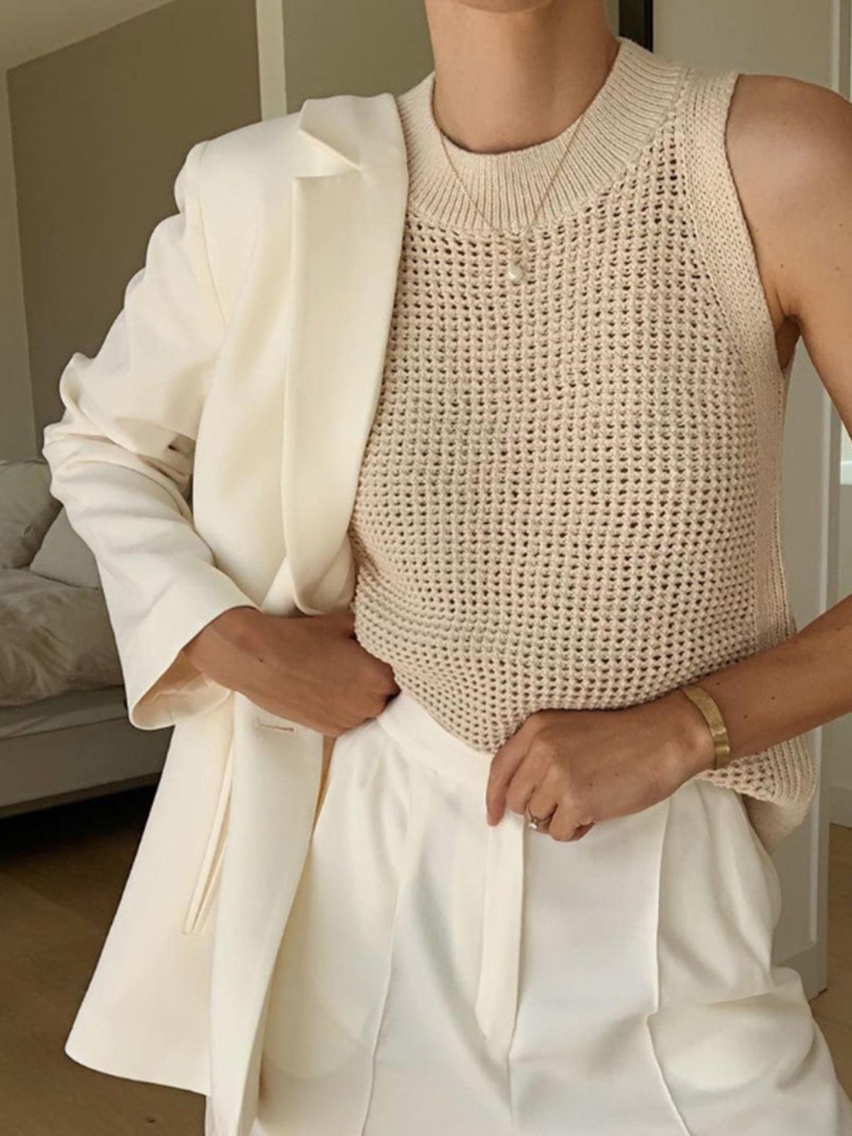 Adelaide Top | Gebreide Holle Tanktop met Opengewerkt Detail en Luchtige Pasvorm