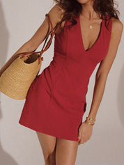 Mini Jurk Dames met V-Hals en Mouwloos Design - Chiara Bellucci