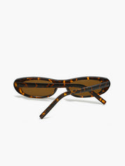 Ultra Smalle Zonnebril Dames met Tortoise Montuur en UV400 - Bruin - Maelen