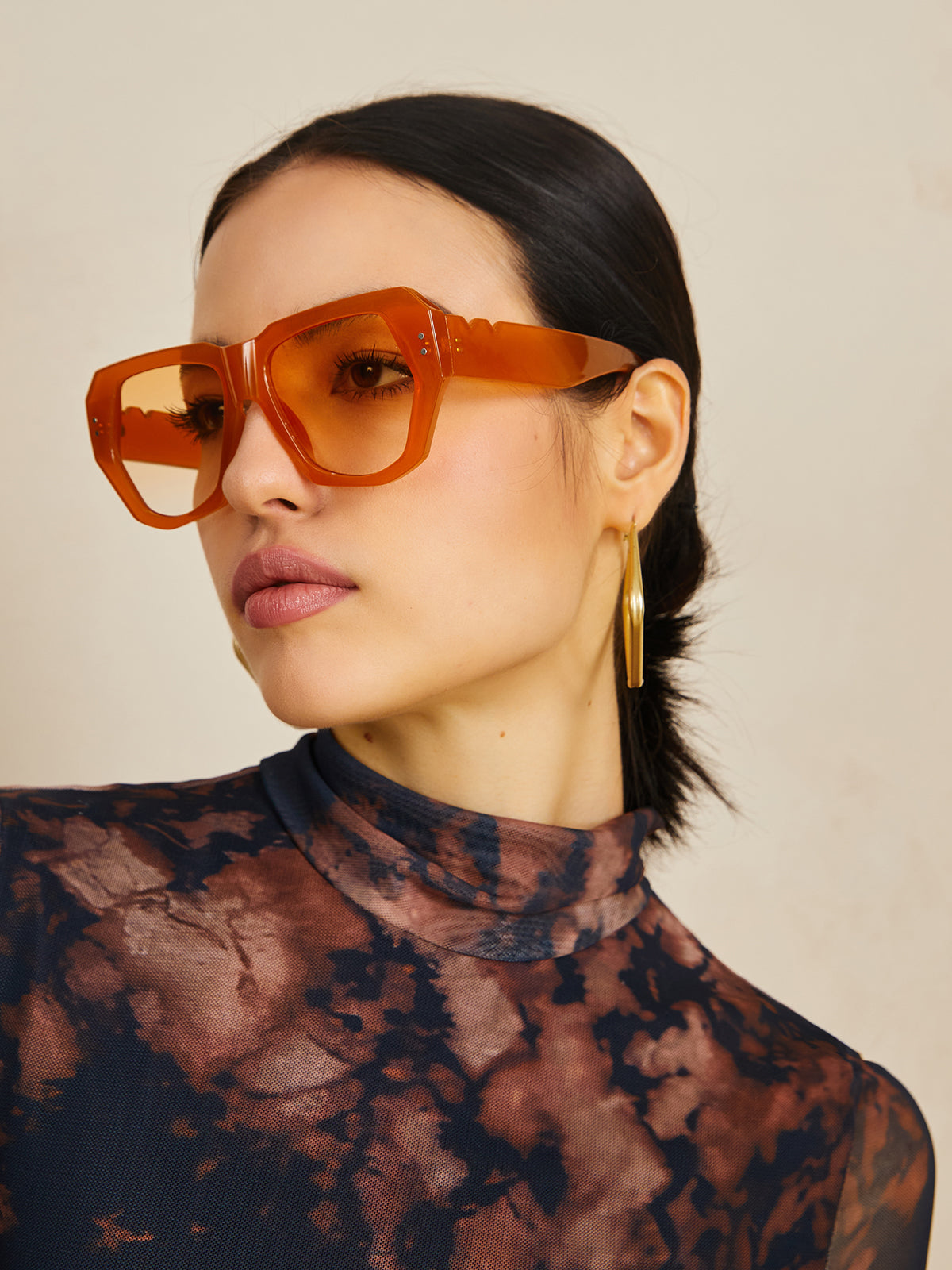 Oversized Zonnebril Dames met Dik Oranje Montuur en UV400 - Oranje - Maelen