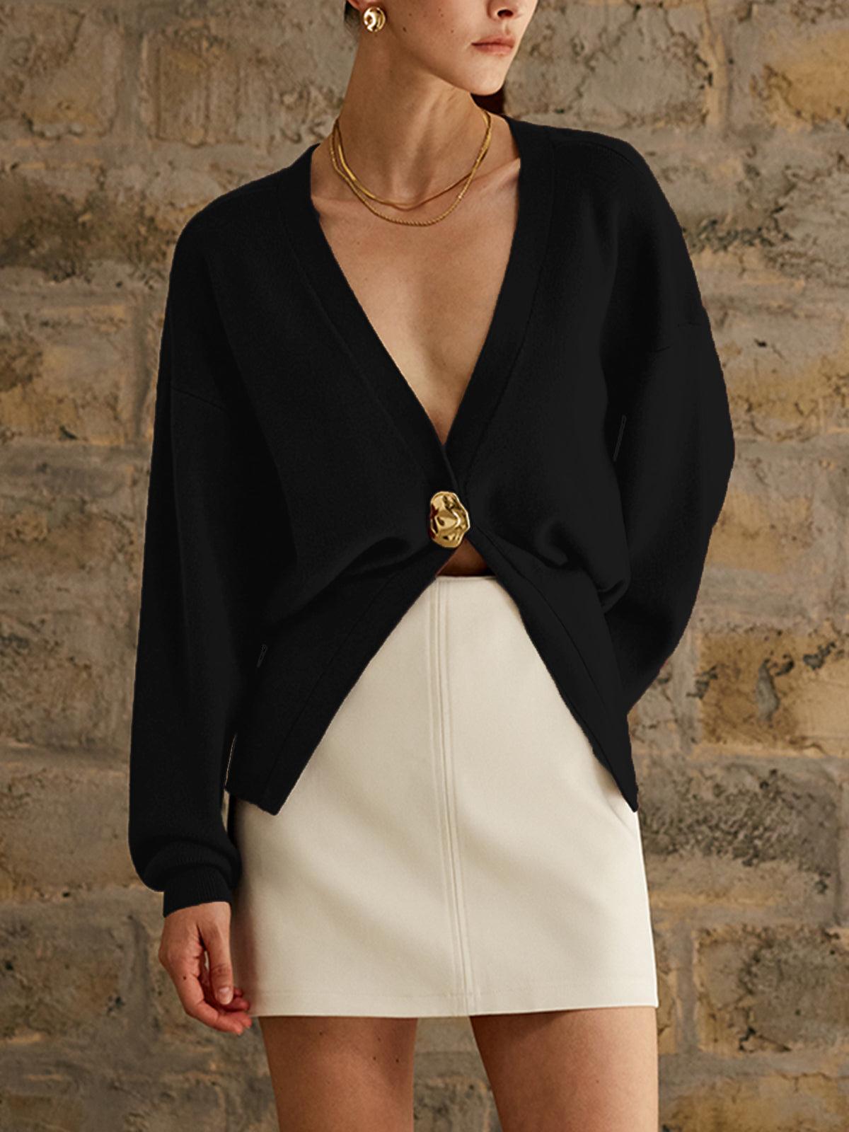 Aisha Vest | Effen Damesvest met Gouden Knoop en Elegante Pasvorm