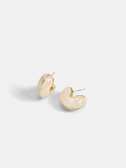 Dames C-Hoop Oorbellen Groot Gemarmerd Resin - Beige - Maelen
